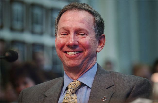 Interim NASA Chief Takes Charge Until Obama Settles on Successor